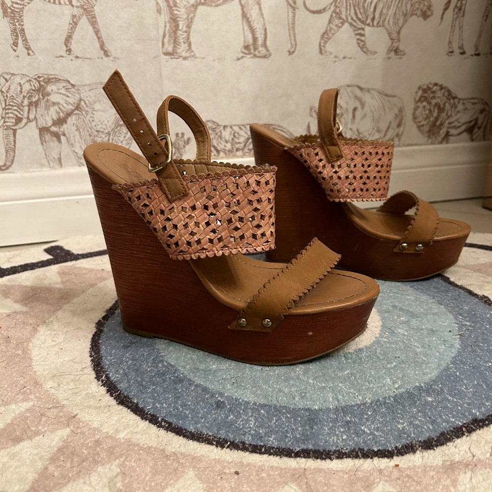 SODA Women’s Tan Wedge Sandals, Sz. 8